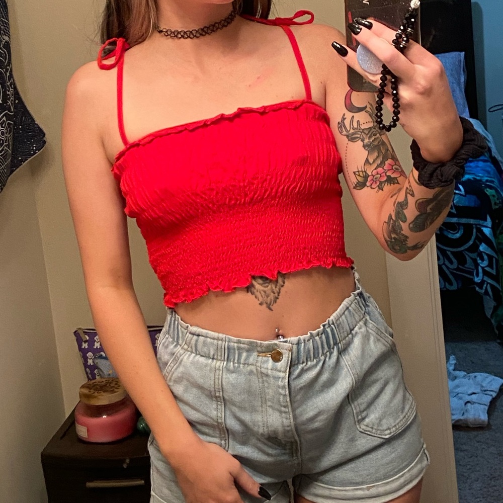 Red Ruched H&M Crop Top